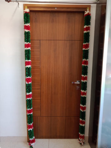 Sharu Space door décor Flower Strings- 6ft (Green/Red)