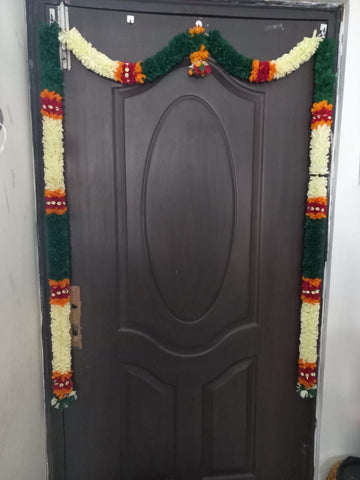 Sharu Space Door toran, White/green
