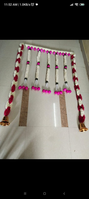 Sharu Space Loop Strings with Lotus Bud Hangings Set
