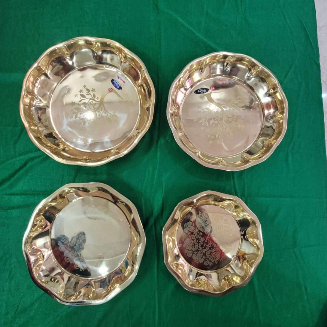 Sharu Space Brass Flower Shape Trays