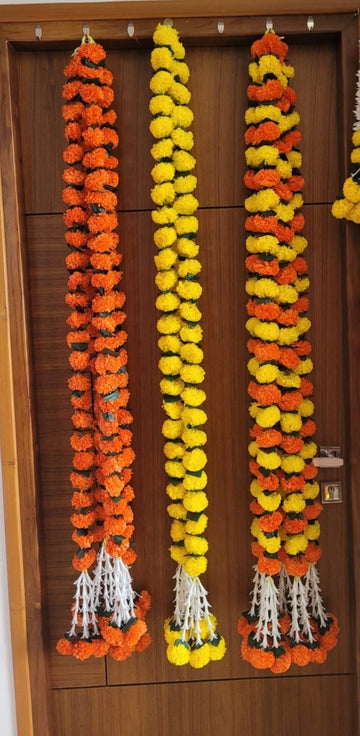 Sharu Space Mariegold String with Leaves and Bunches - 5ft