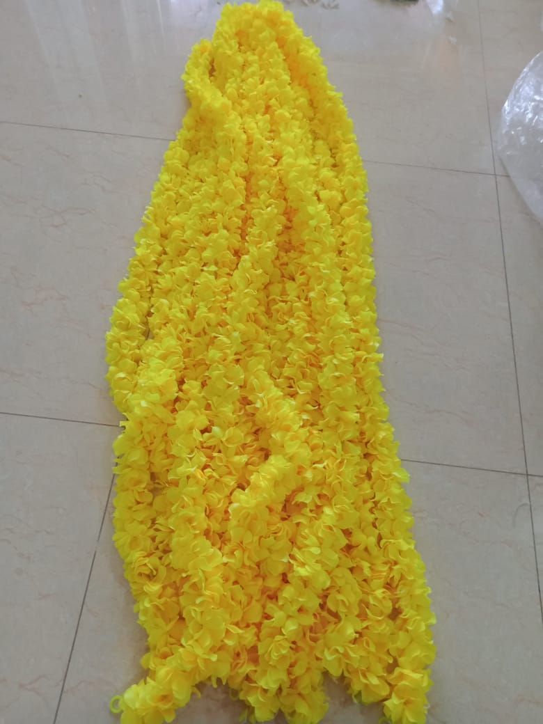 Sharu Space Hydrangea Strings Pair, Yellow