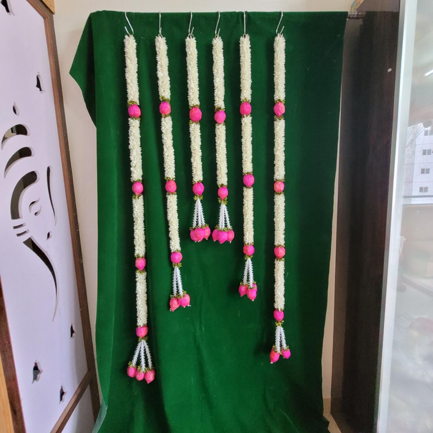 Set of 6 Lotus Bud Strings