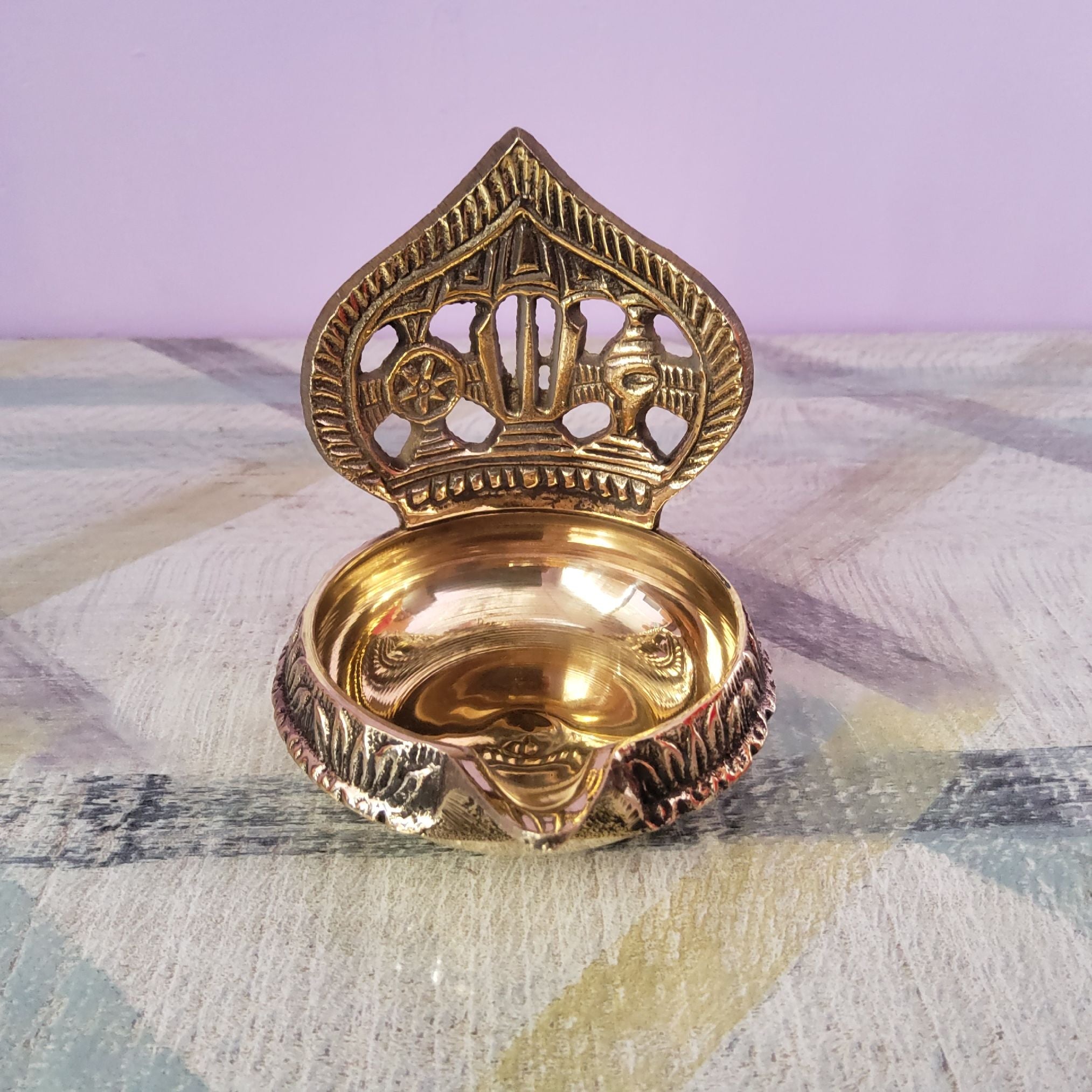 Sharu Space Brass Kubera Shanku Chakra Namam Diya