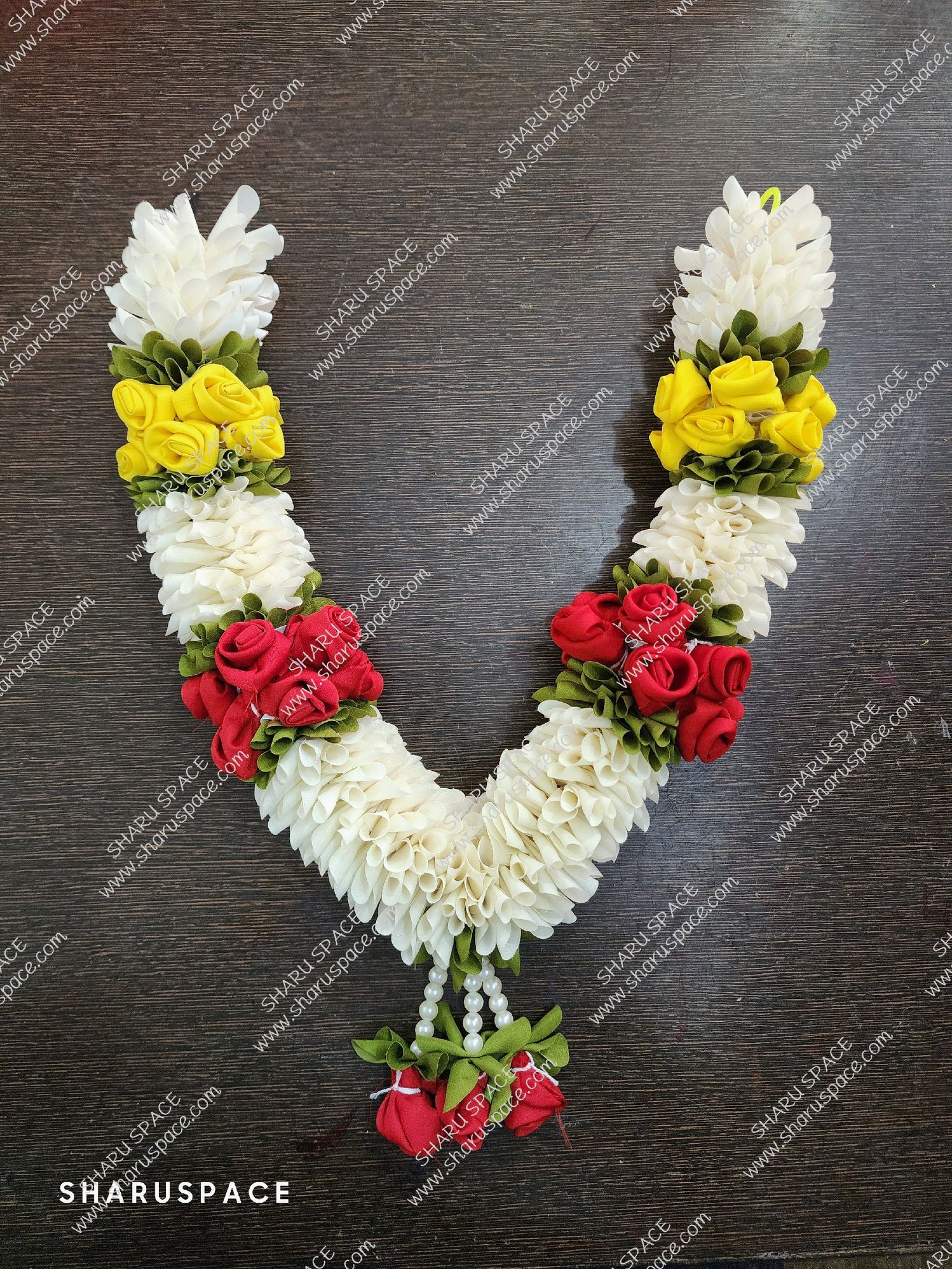 Sharu Space Photo Frame Garland