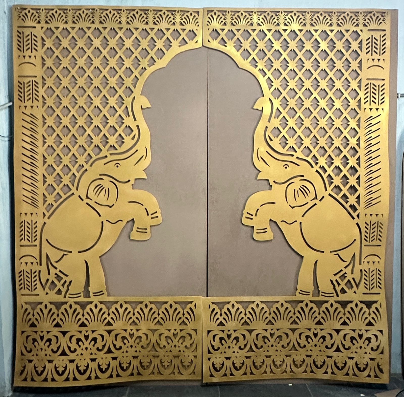 Sharu Space Rubber Elephant Panel